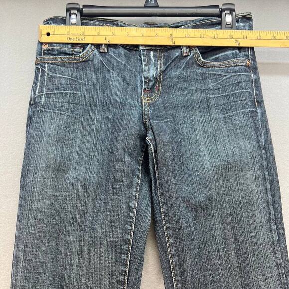 David Kahn Women's Nikki Flare Denim Jeans Size 27 (4) Medium Wash - Picture 2 of 15